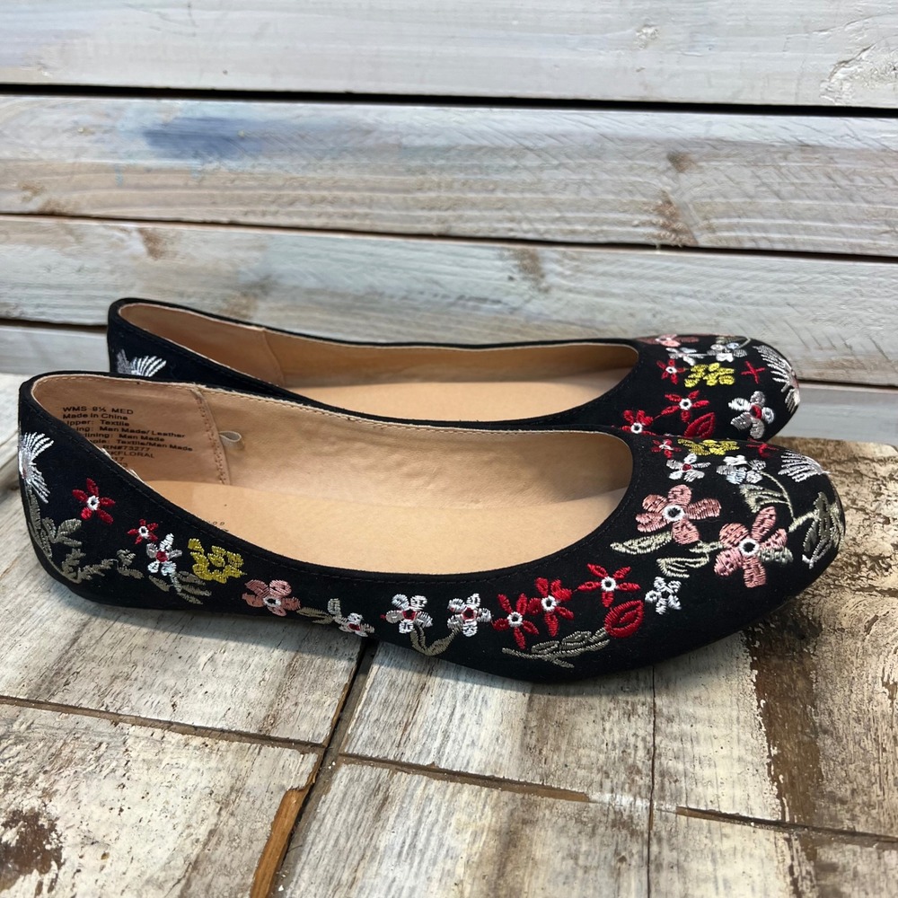 Sonoma Black Embroidered Floral Round Toe Ballet Flats Boho Folk 9.5 - Picture 3 of 9